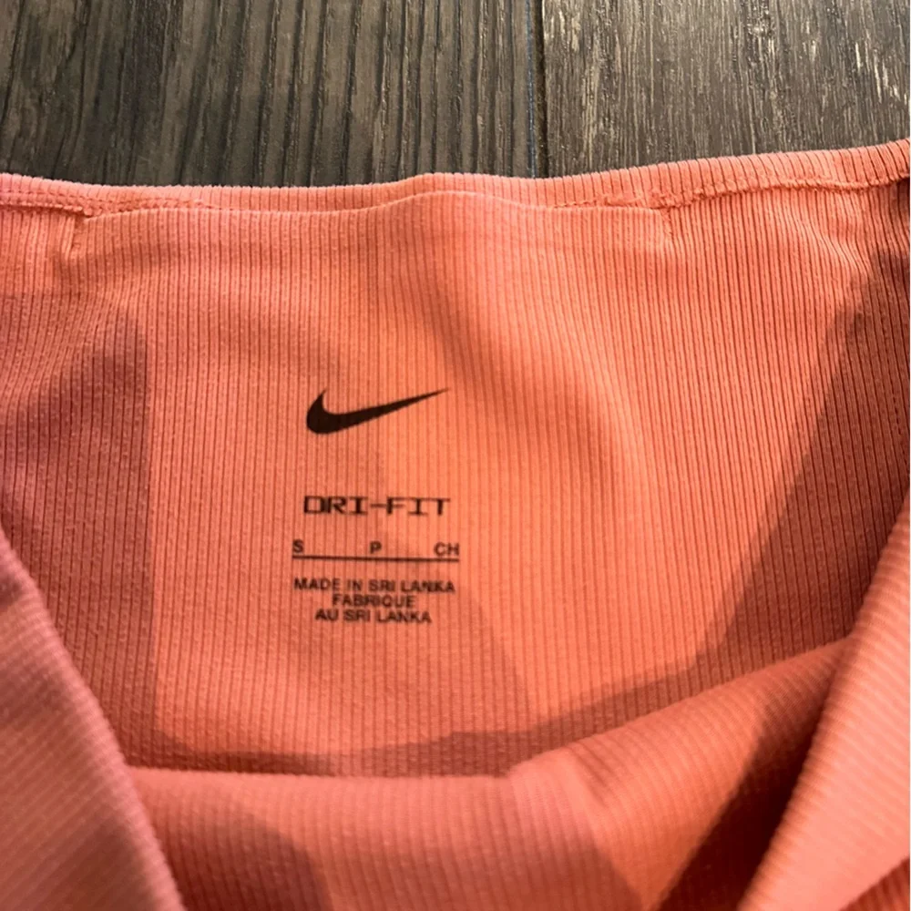 Nike Women’s Ribbed Peach Orange‎ Leggings Size S